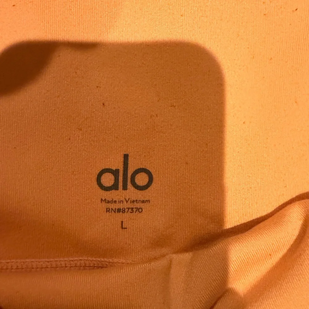 Alo yoga Bike Shorts - Orange